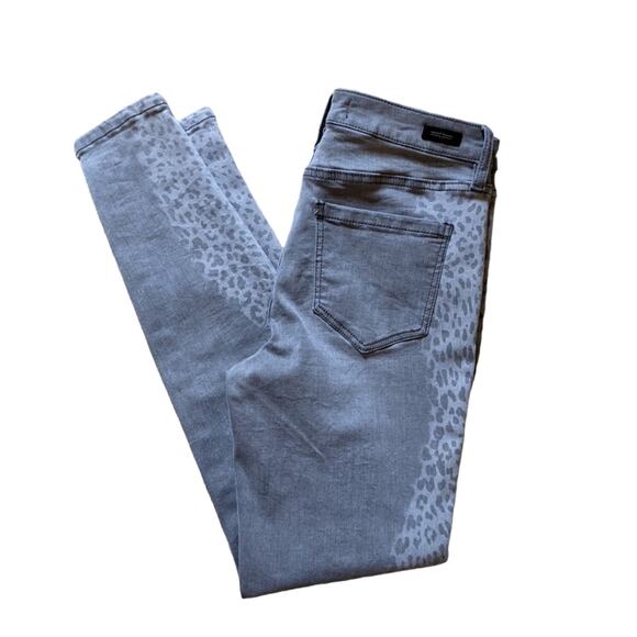 Liverpool The Ankle Skinny Grey Leopard Jeans - Picture 2 of 13